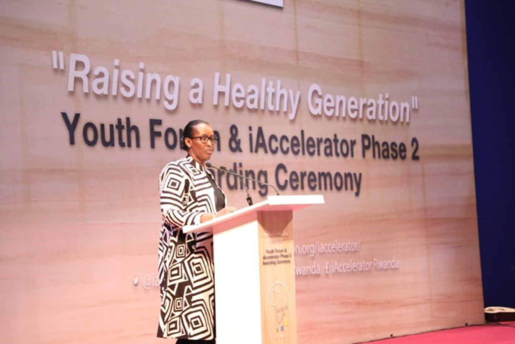 H.E The First Lady of Rwanda Mrs. Jeannette Kagame addressing the Youth at the awarding ceremony of iAccelerator Phase II